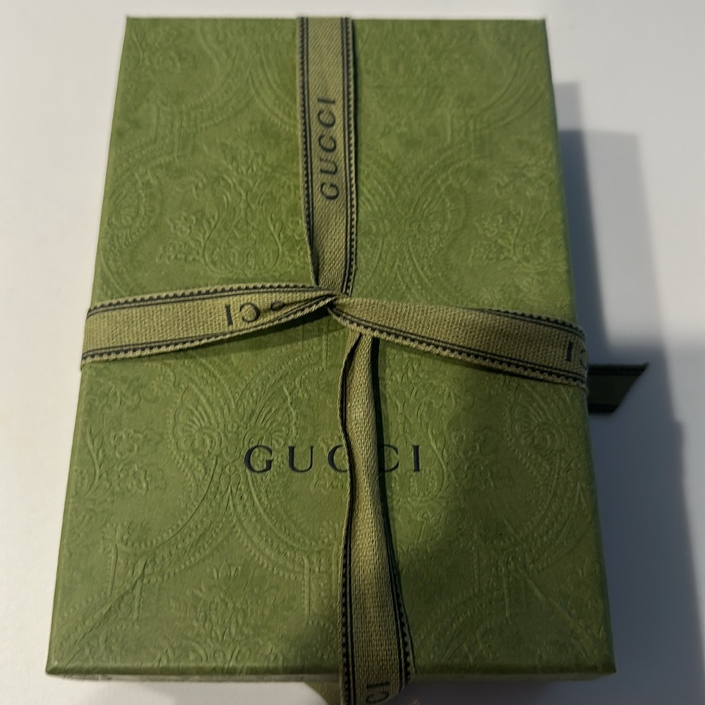 Gucci key chain/coin purse/CASE NIb authentic - Picture 4 of 4